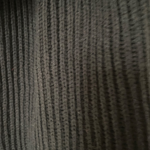 Gap Black Rib Knit Scarf NWT - Picture 2 of 3